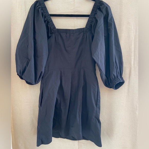 Danielle Bernstein WeWoreWhat puff sleeve button up black dress ￼ - Picture 2 of 3